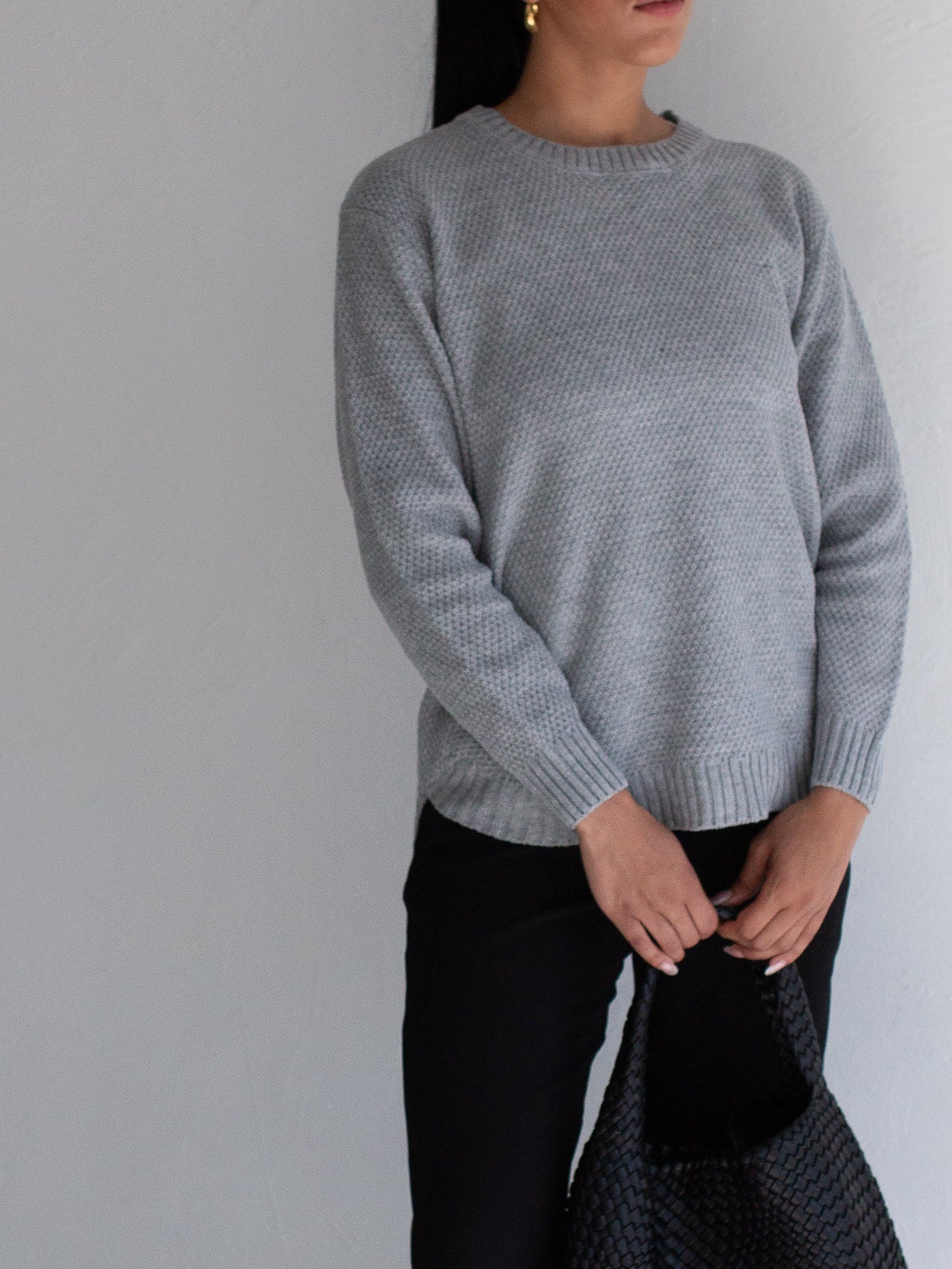 Round Neck Sweater in Heather Grey