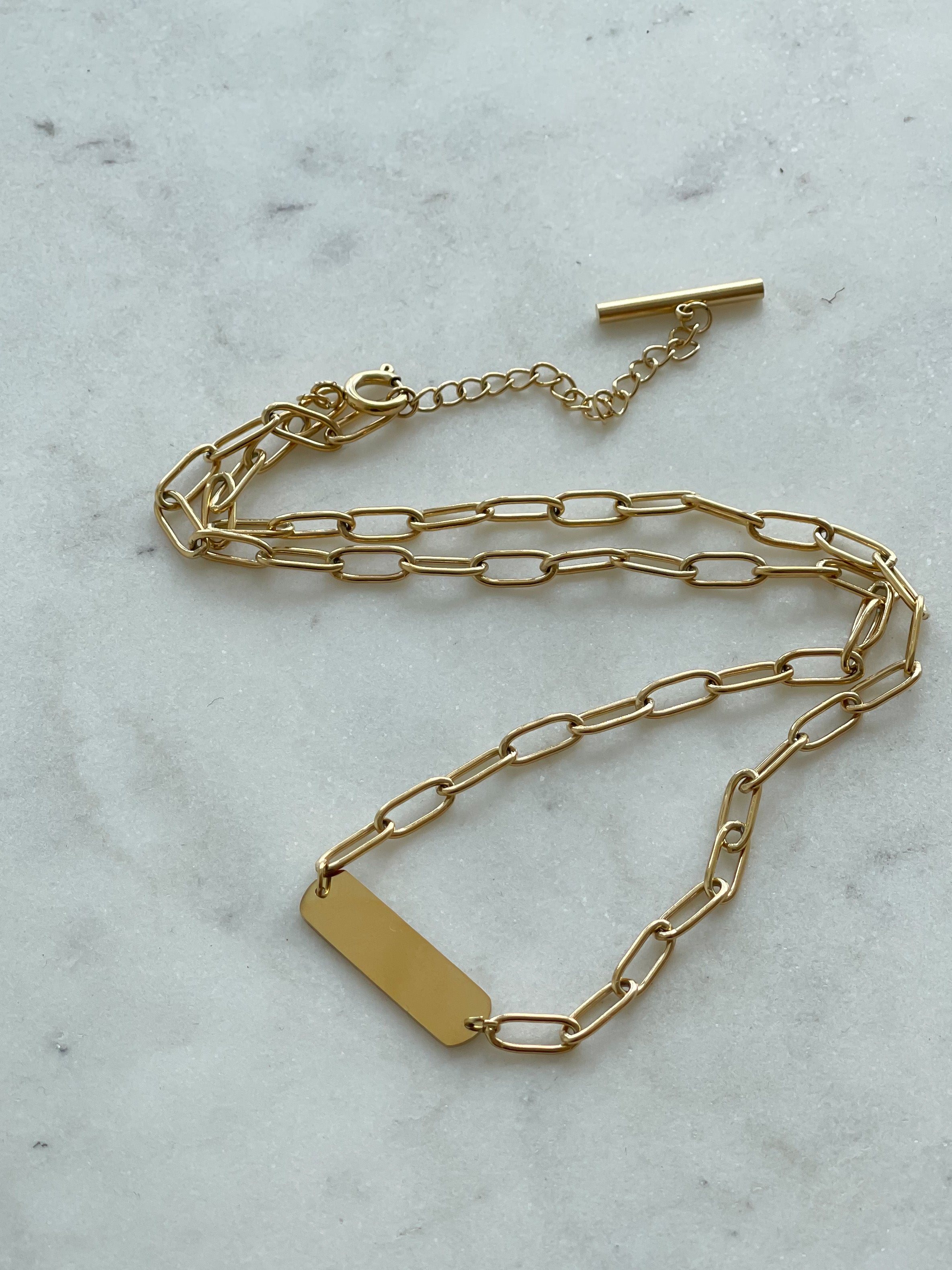 Oval Plate Chain Necklace